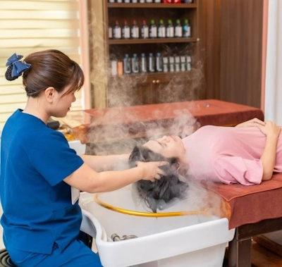 Xông nóng vùng đầu, cổ vai gáy