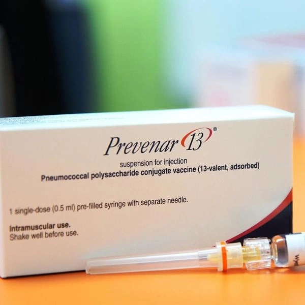 Vắc xin phế cầu Prevenar 13