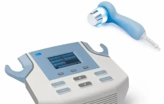 Máy siêu âm trị liệu đa tần BTL 4710 Smart