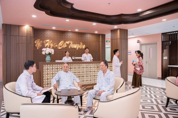 Sảnh chờ rộng rãi