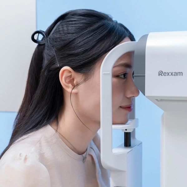 Khám Mắt