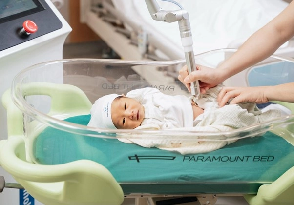 Chiếu plasma lạnh – Hỗ trợ phục hồi nhanh cho mẹ và bé