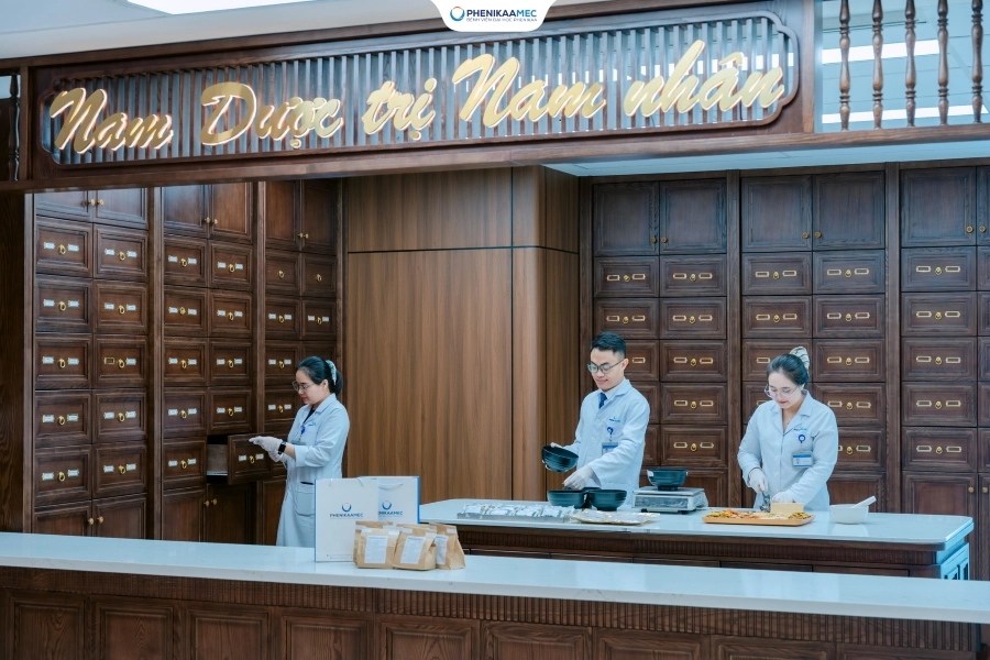 Vai trò của Y học cổ truyền trong nâng cao thể trạng và giảm tác dụng phụ của các phương pháp điều trị ung thư