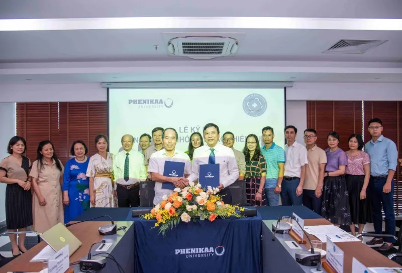 Khối ngành Khoa học sức khỏe của Trường Đại học Phenikaa tăng cường mở rộng hợp tác với Bệnh viện Đa Khoa Hà Đông