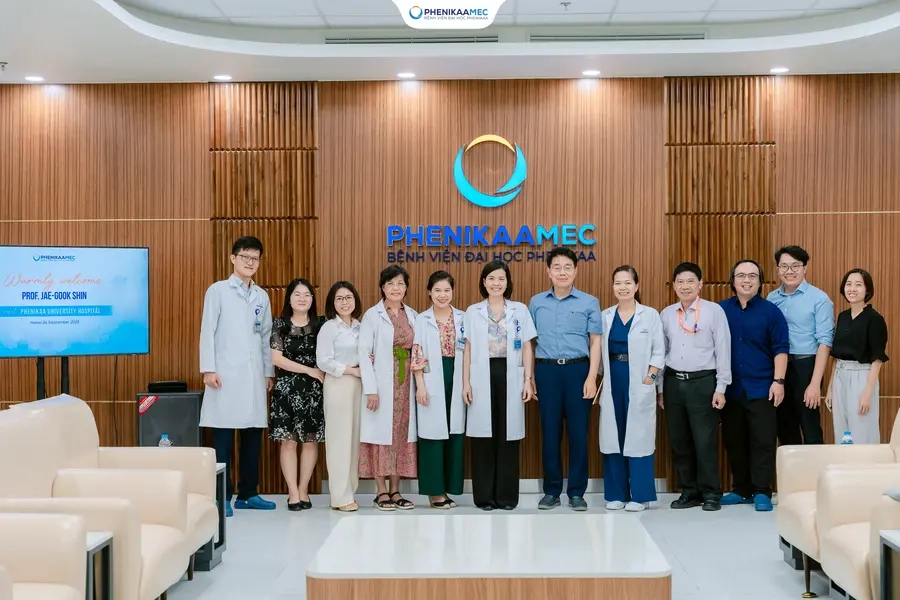 Bệnh viện Đại học Phenikaa đón tiếp GS. Jae-Gook Shin - Giám đốc Trung tâm nghiên cứu Dược di truyền, Trường Y Inje