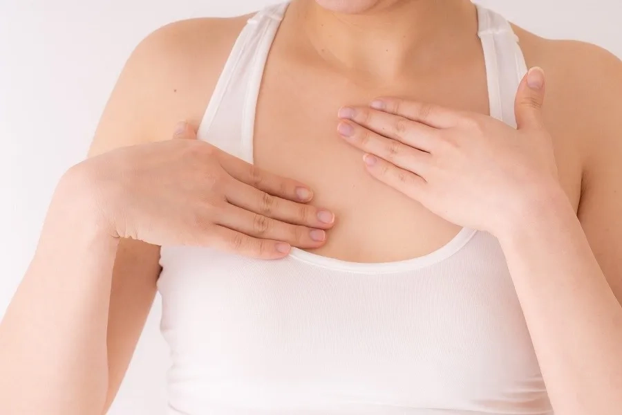 Ung thư vú xảy ra ở độ tuổi nào? Hướng dẫn tầm soát và phòng ngừa