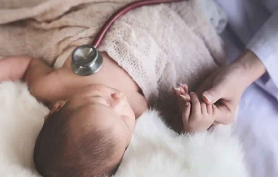 Tiểu đường thai kỳ ảnh hưởng gì đến con? Những nguy cơ mẹ cần biết