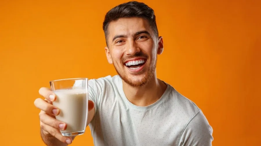 Nam giới uống sữa đậu nành có vô sinh không? Giải đáp khoa học và những điều cần biết