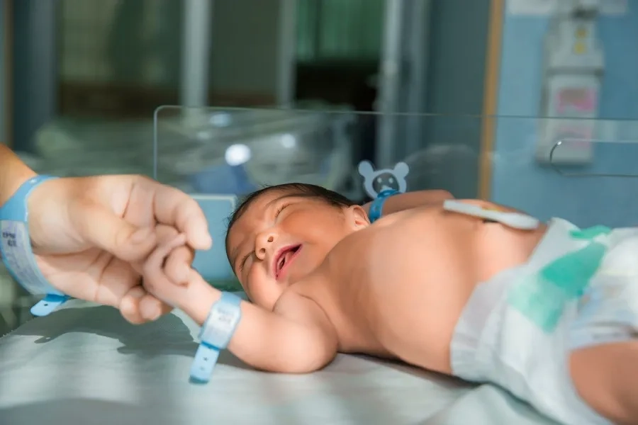 Teo cơ tủy sống dạng suy hô hấp type 1: Nguyên nhân, triệu chứng và hướng điều trị