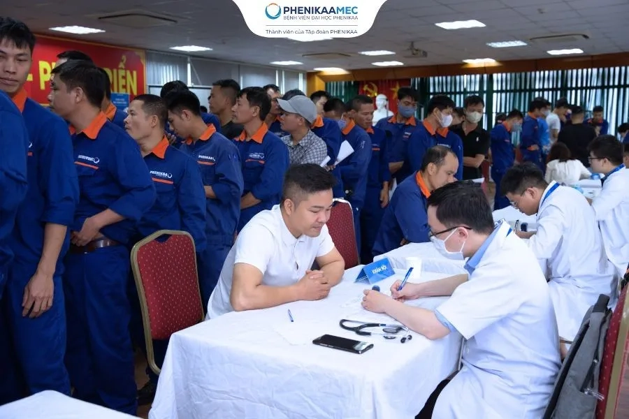 Khám Sức Khỏe Định Kỳ Cho Nhân Viên: Quy Trình, Bảng Giá Và Những Điều Doanh Nghiệp Không Thể Bỏ Qua