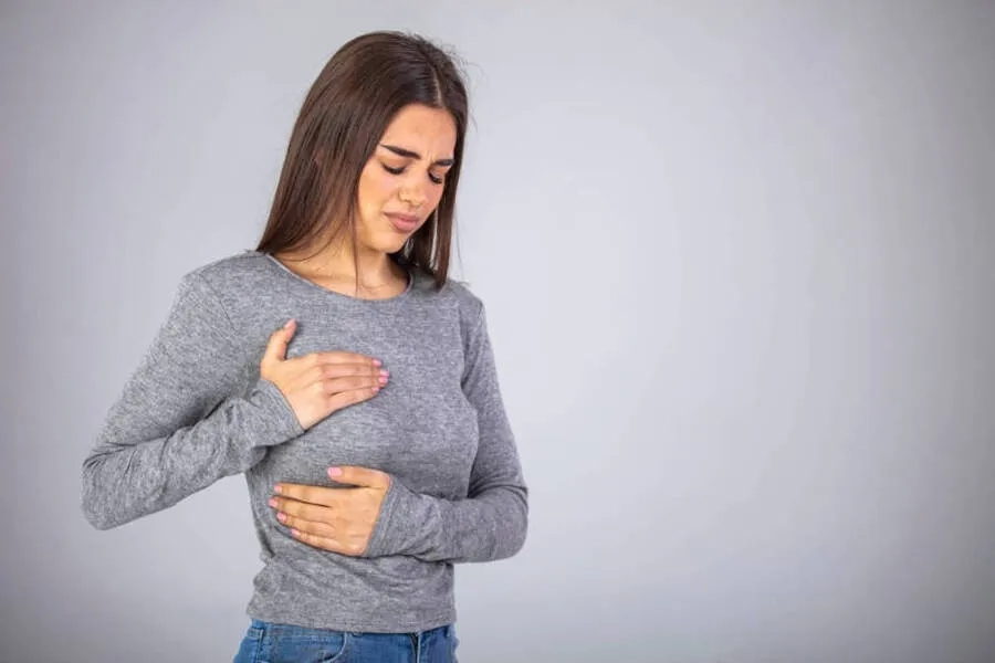Các Dấu Hiệu Ung Thư Vú: Nhận Biết Càng Sớm Càng Tốt 