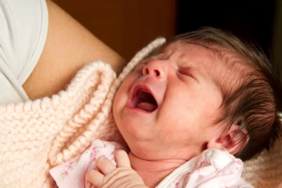 Viêm phổi ở trẻ sơ sinh: Nguyên nhân, triệu chứng, điều trị và cách phòng ngừa