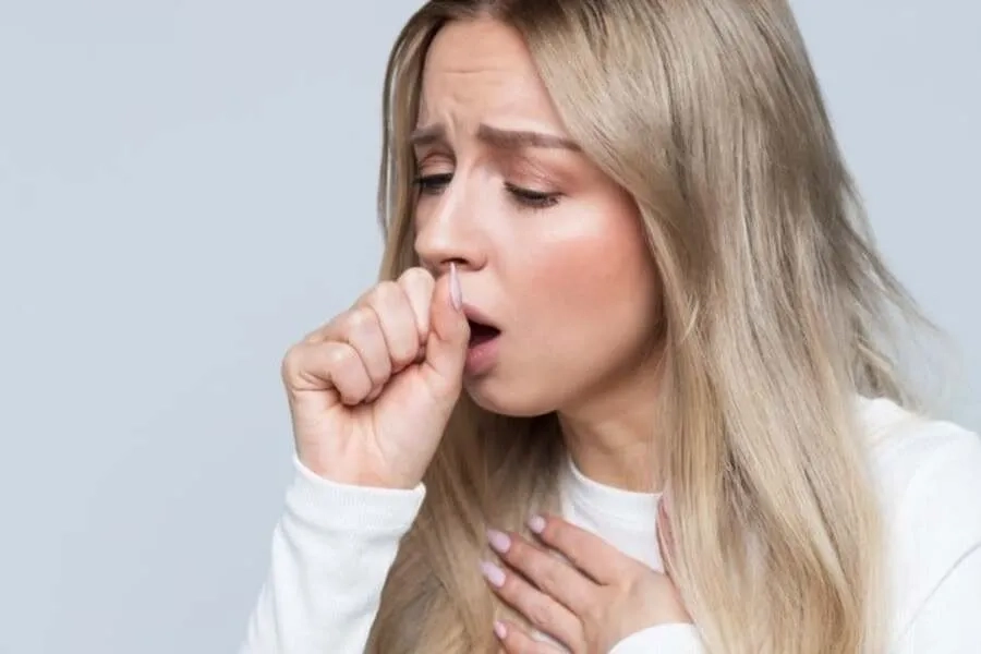 Viêm phổi là gì? Nguyên nhân, triệu chứng và cách điều trị