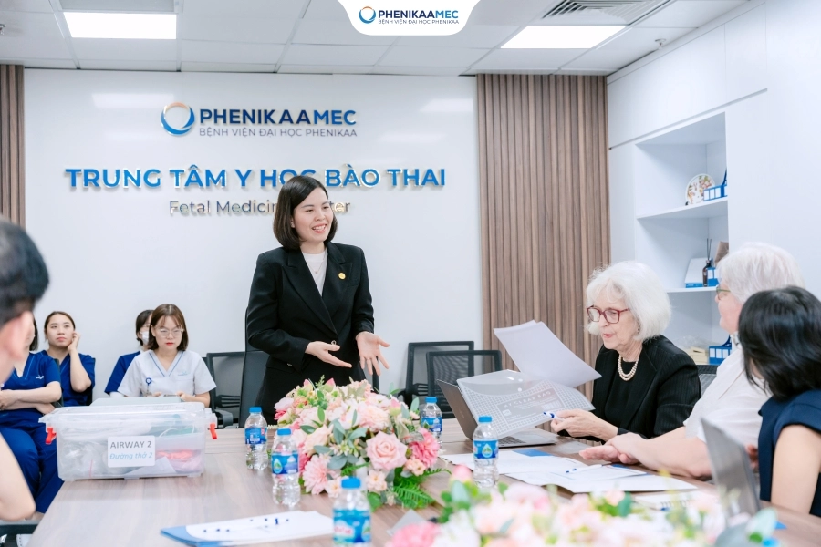 Bệnh viện Đại học Phenikaa và Newborns Vietnam thúc đẩy hợp tác chuyên môn