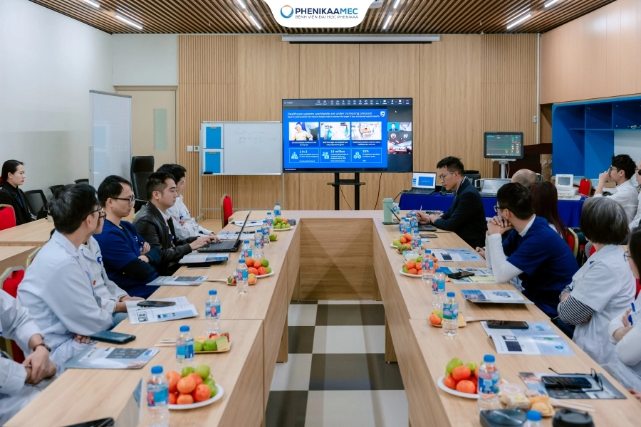 Bệnh viện Đại học Phenikaa và Philips Healthcare triển khai chuỗi đào tạo phần mềm CT – MRI, cập nhật giải pháp số hóa y tế