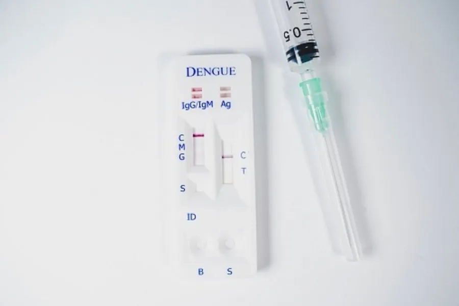 Test nhanh sốt xuất huyết giúp nhận biết sớm khả năng nhiễm virus Dengue