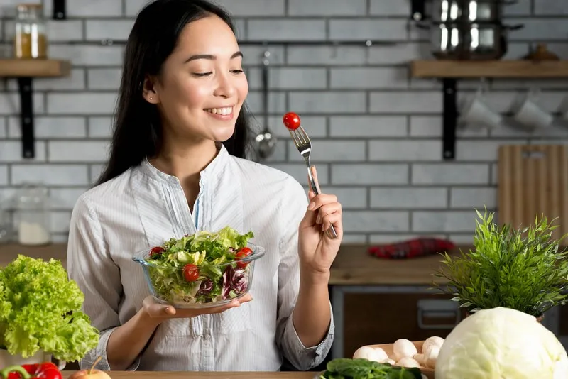 Trào ngược dạ dày nên chú ý tới chế độ ăn hàng ngày