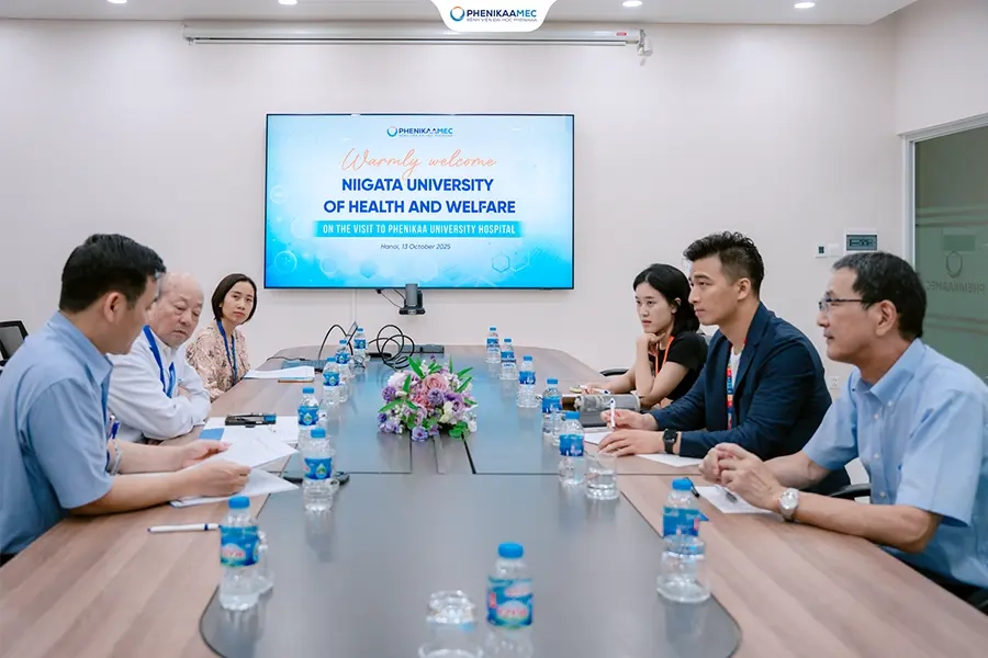 Đại học Phenikaa và Bệnh viện Đại học Phenikaa tăng cường hợp tác Y tế toàn diện với Đại học Phúc lợi Y tế Niigata (Nhật Bản)