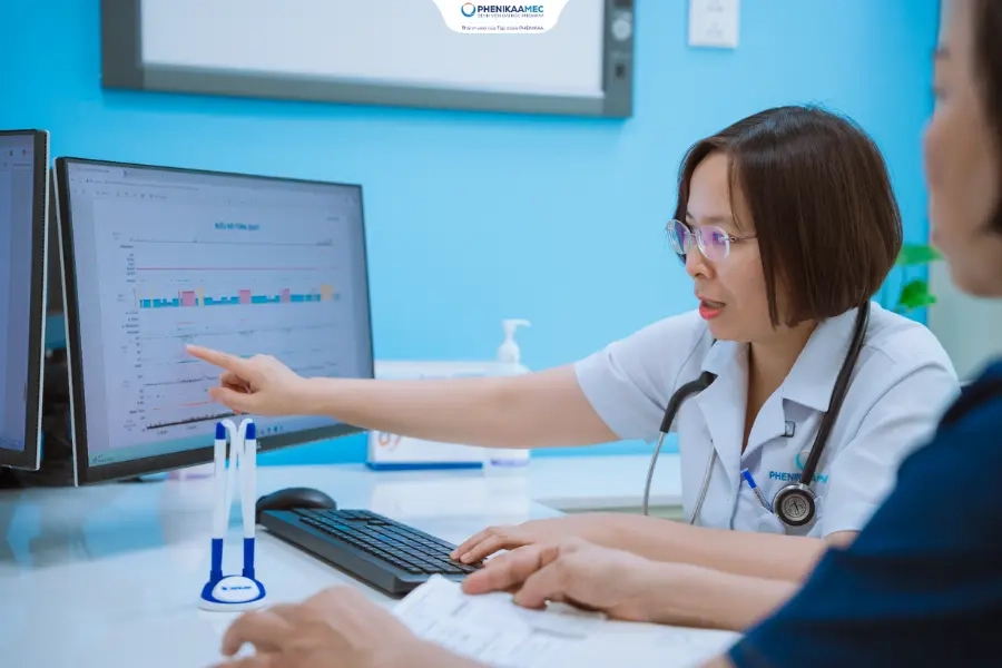 SpO₂ giảm còn 67% trong đêm, người phụ nữ 54 tuổi phát hiện ngưng thở khi ngủ mức độ nặng tại PhenikaaMec