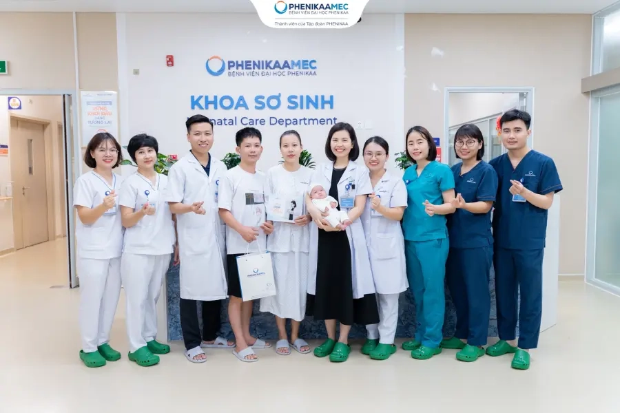 Người mẹ kiên cường phía sau hành trình của em bé 600gram 