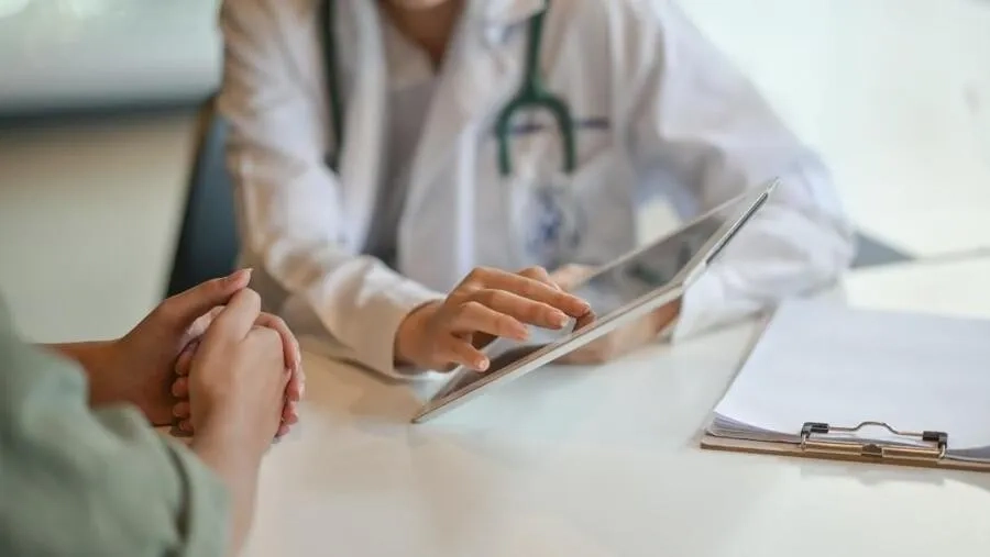 Viêm phế quản nhẹ có thể được chăm sóc và theo dõi tại nhà 