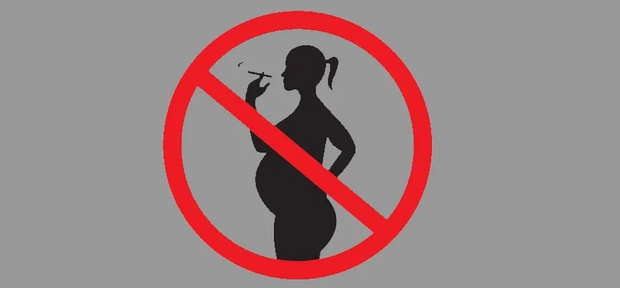 Phụ nữ tuyệt đối không hút thuốc lá trong giai đoạn mang thai