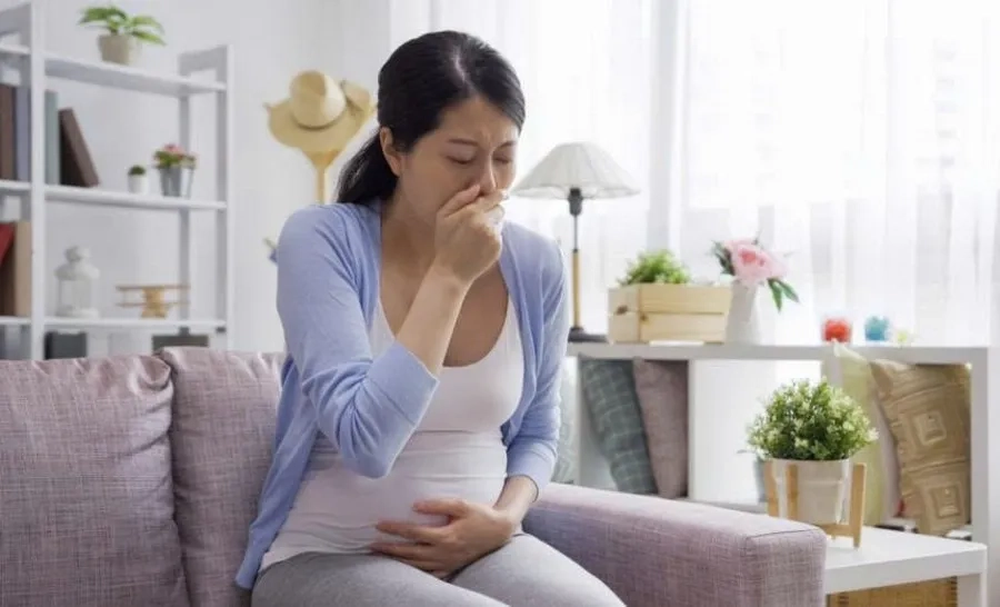 Ốm nghén nôn nhiều khiến mẹ bầu bị tụt đường huyết