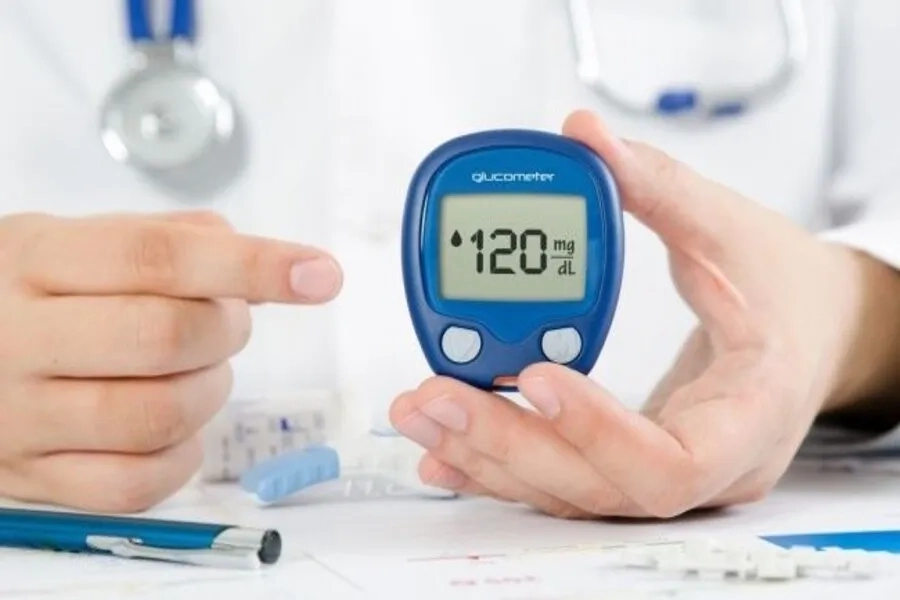 Đo đường huyết tại nhà giúp mẹ điều chỉnh chế độ ăn uống phù hợp