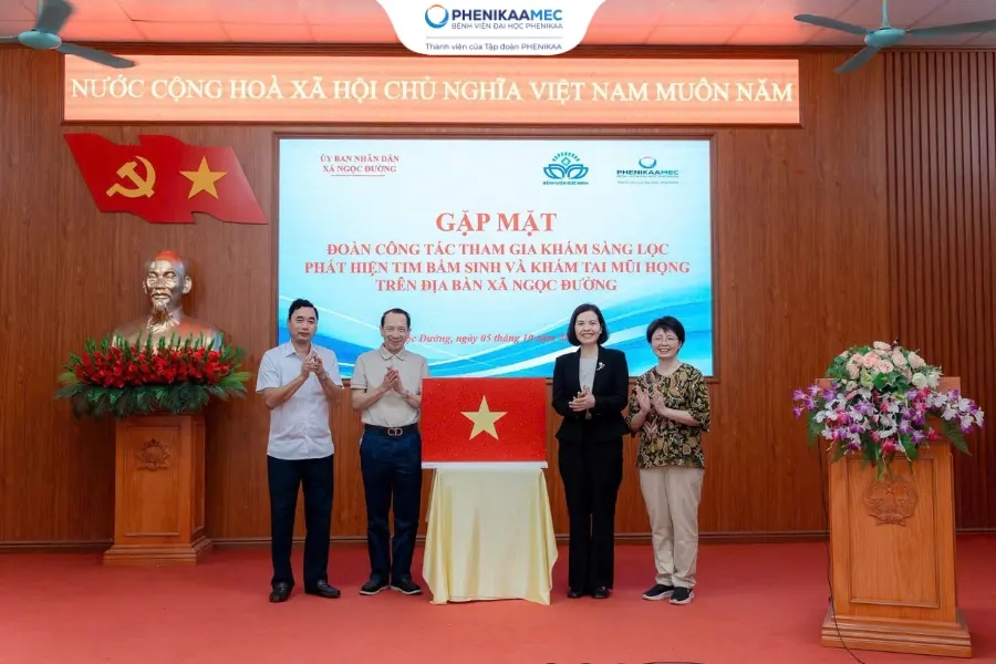 PhenikaaMec khám miễn phí cho 759 trẻ em vùng cao, phát hiện 23 trẻ cần theo dõi tim mạch chuyên sâu