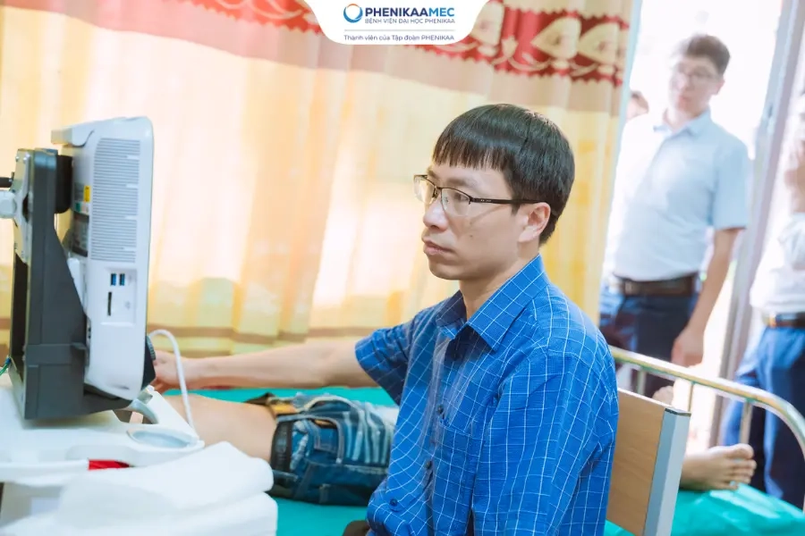 PhenikaaMec khám miễn phí cho 759 trẻ em vùng cao, phát hiện 23 trẻ cần theo dõi tim mạch chuyên sâu