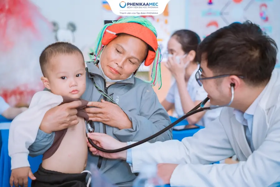 PhenikaaMec khám miễn phí cho 759 trẻ em vùng cao, phát hiện 23 trẻ cần theo dõi tim mạch chuyên sâu