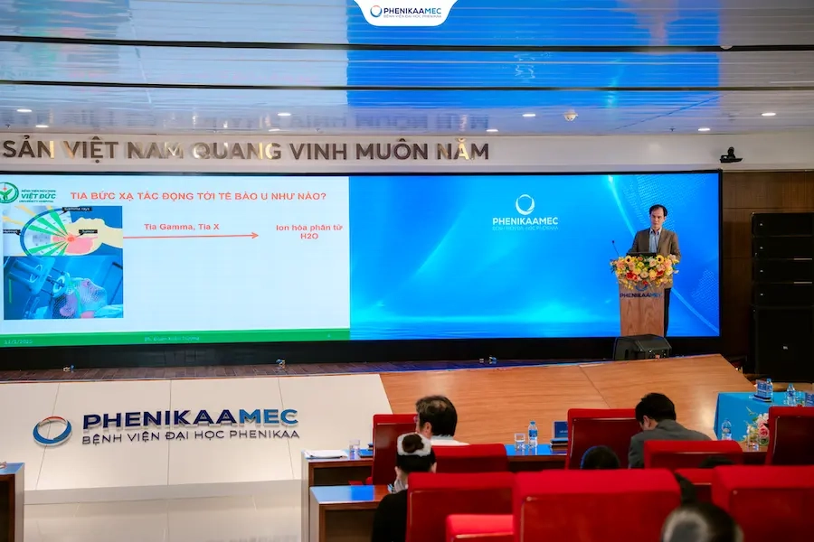 Hội thảo khoa học: Cập nhật bước tiến mới trong điều trị u thần kinh đệm nội sọ