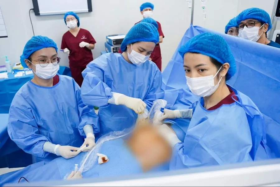 Truyền máu cho thai nhi qua dây rốn “cứu sống” thai nhi bị thiếu máu nặng 