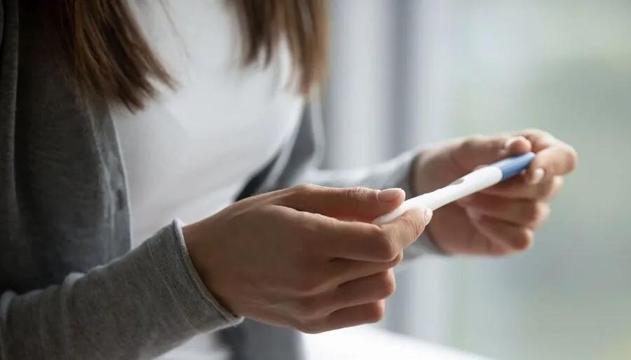 Chị em có thể thử que sau 3 - 5 ngày xuất hiện máu báo thai