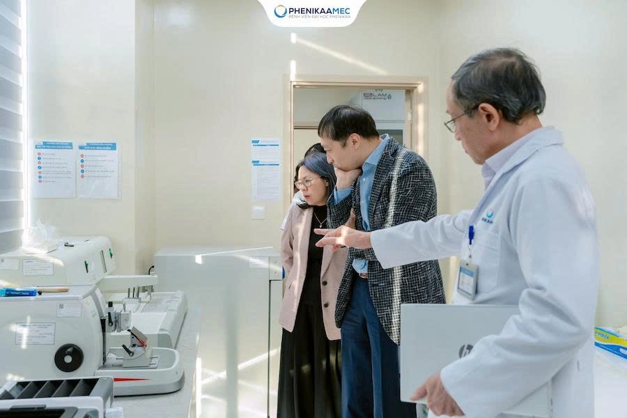 Bệnh viện Đại học Phenikaa đón tiếp GS. Yasunori Ota – Chuyên gia hàng đầu trong lĩnh vực Giải phẫu bệnh