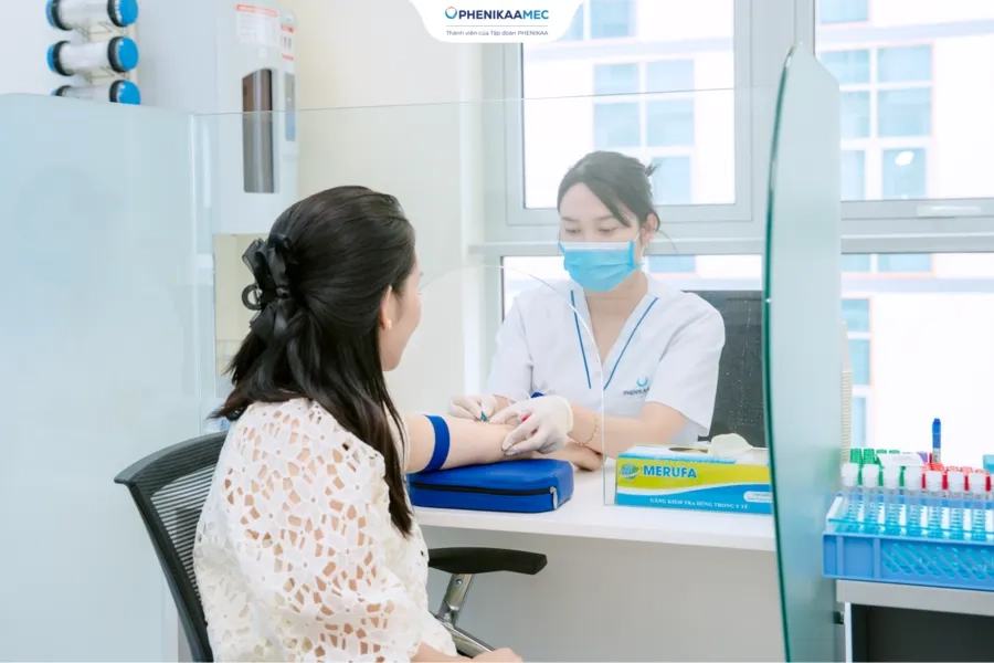 Xét nghiệm NIPT sử dụng mẫu máu mẹ, an toàn, không gây hại cho thai nhi