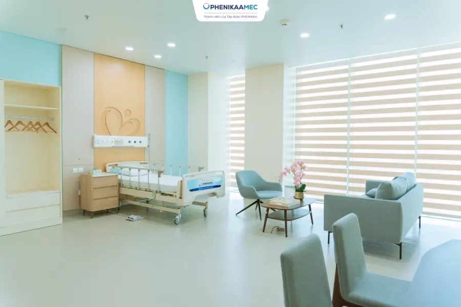 PhenikaaMec miễn phí tái khám cho bệnh nhi nội trú VIP