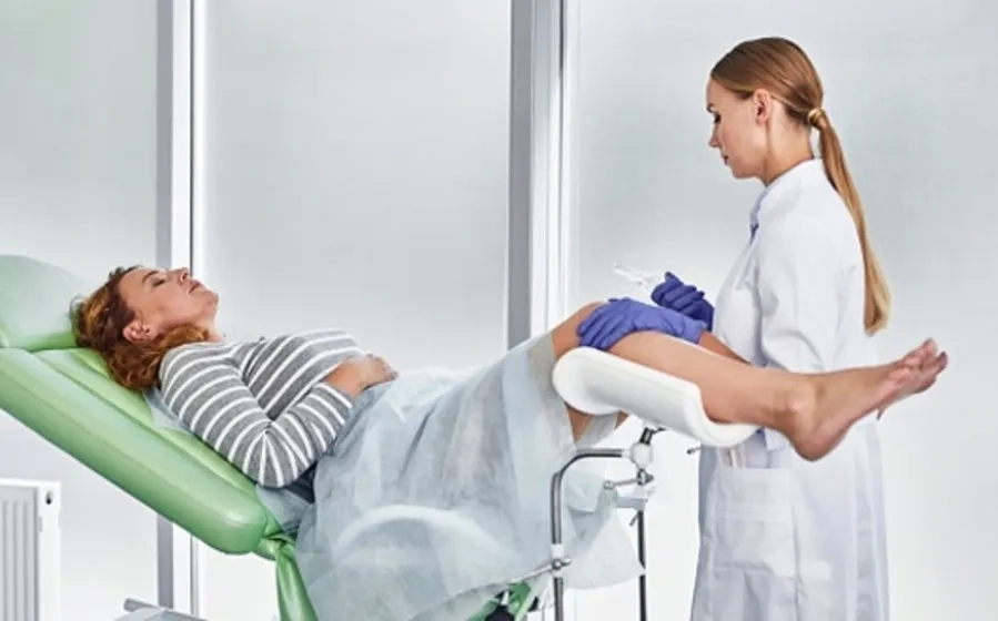 Tuân thủ hướng dẫn chăm sóc và tái khám giúp đảm bảo hiệu quả điều trị và bảo tồn chức năng sinh sản