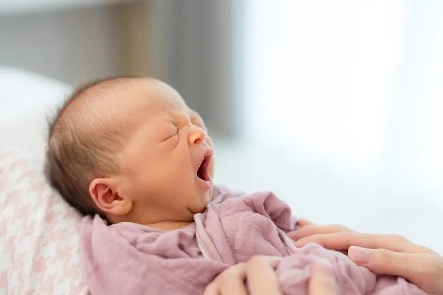 Trẻ mắc Niemann-Pick type A có thể bị chậm phát triển vận động và trí tuệ