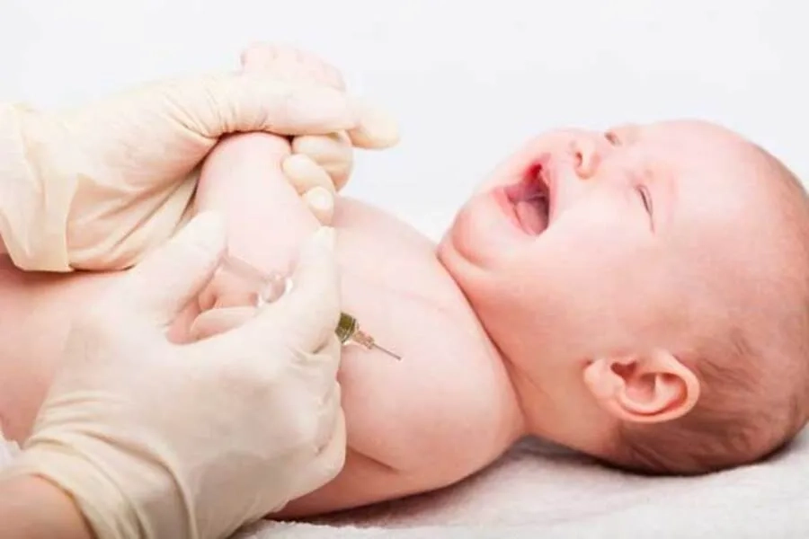 Tiêm lao cho trẻ sơ sinh được khuyến nghị thực hiện trước 1 tháng tuổi 