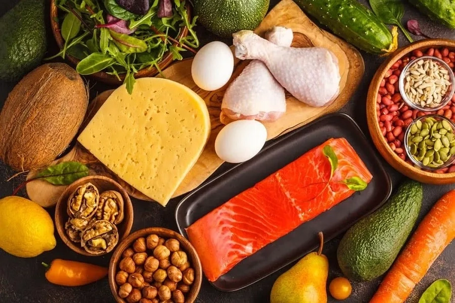 Chế độ ăn cân đối giúp nâng cao thể trạng trong quá trình điều trị ung thư