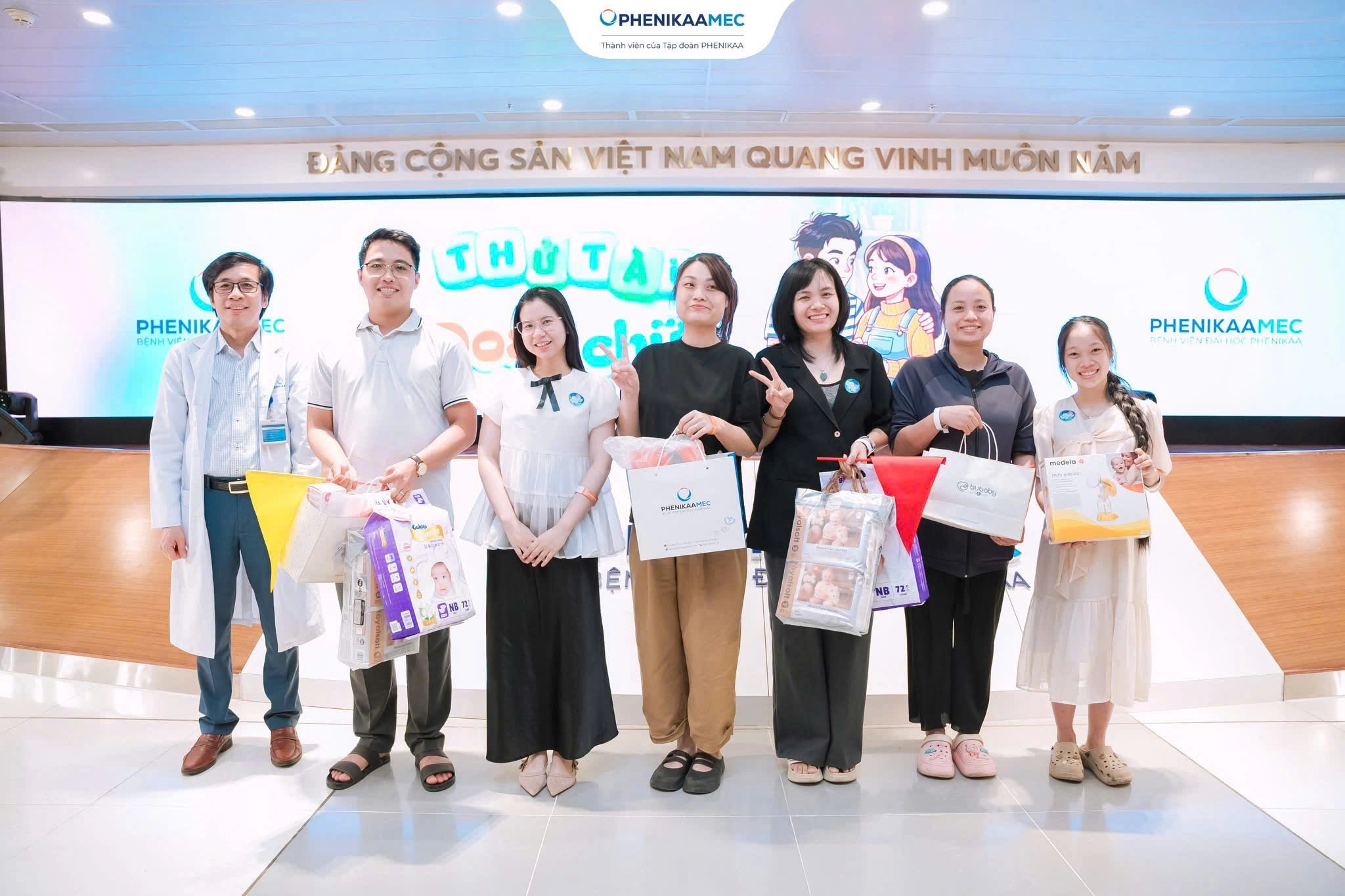 Lớp học tiền sản tháng 4 PhenikaaMec