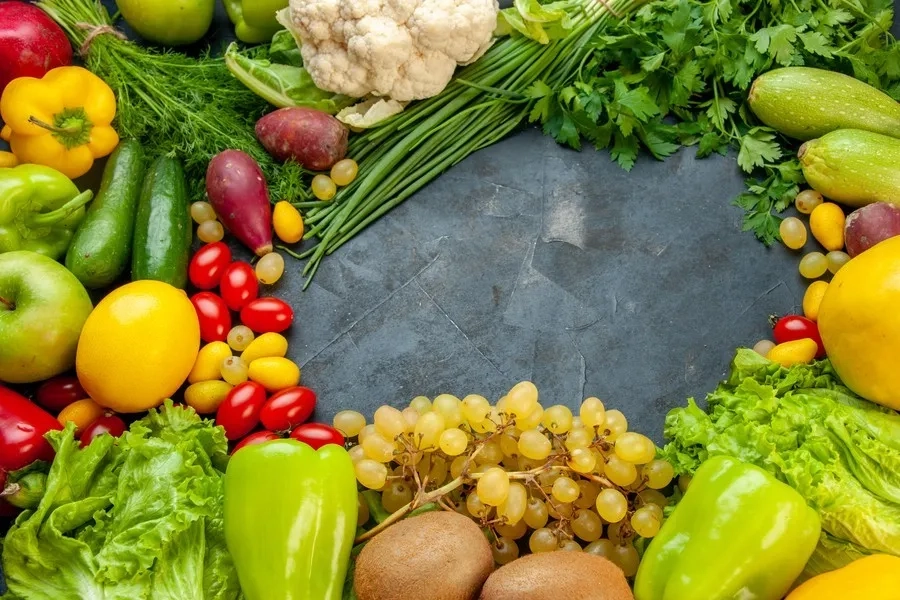 Rau xanh, trái cây hỗ trợ tăng sức đề kháng