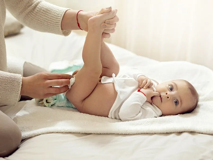 Không dung nạp lactose tạm thời có thể khiến phân lỏng, có bọt và đi ngoài nhiều