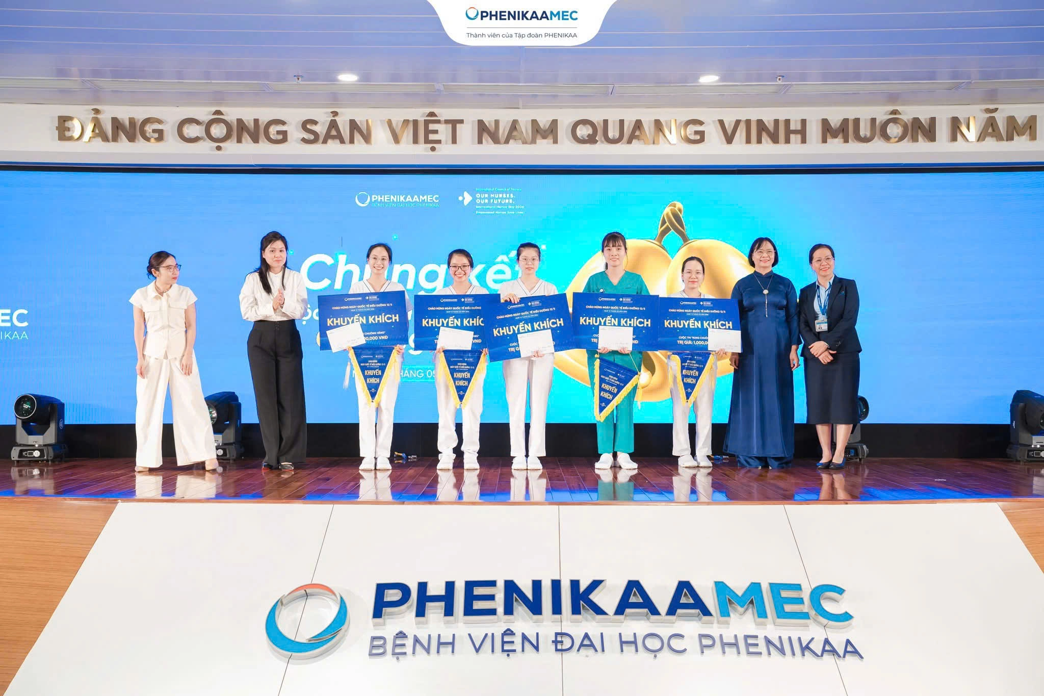 Kỷ niệm 61 năm Ngày Quốc tế Điều dưỡng tại PhenikaaMec