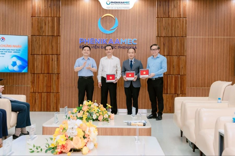 Bệnh viện Đại học Phenikaa chính thức trở thành thành viên Mạng lưới Y học Thể thao VFF
