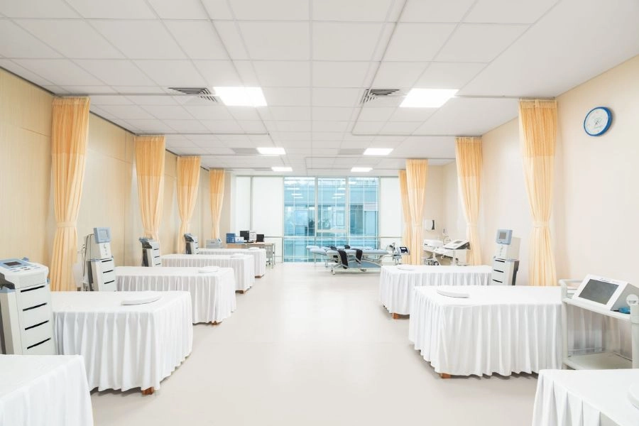 Bệnh viện Đại học Phenikaa chính thức trở thành thành viên Mạng lưới Y học Thể thao VFF