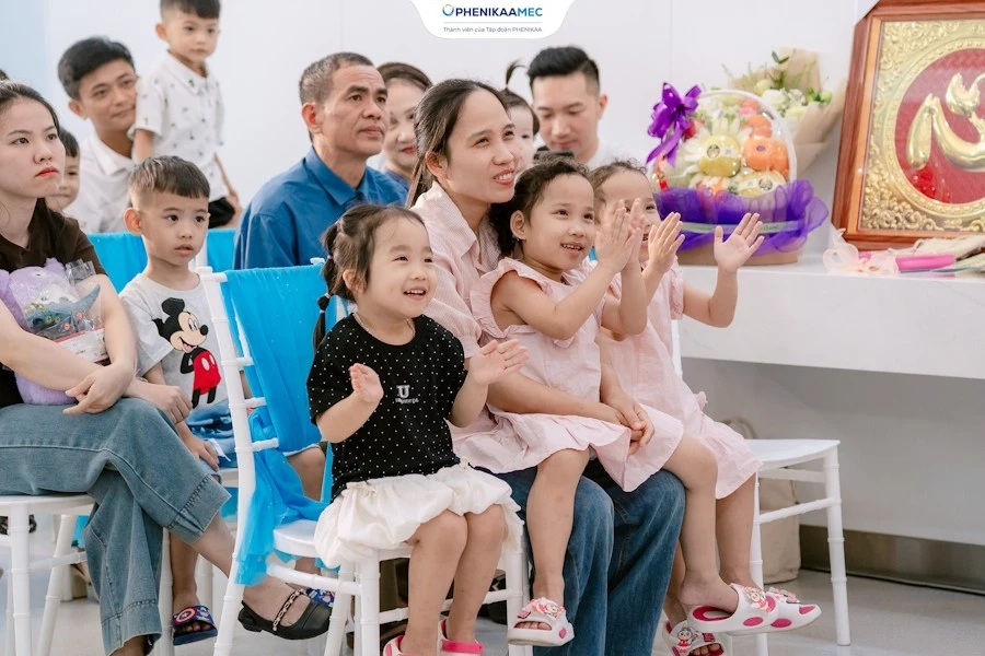 Bệnh Viện Đại Học Phenikaa Trao Gửi Yêu Thương Đến Các Em Nhỏ Chúc Mừng Ngày Quốc Tế Thiếu Nhi 1-6