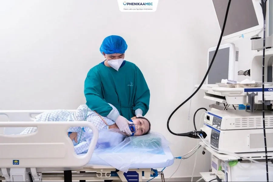 Bạn được gây mê nhẹ trong quá trình nội soi, hạn chế khó chịu và lo lắng