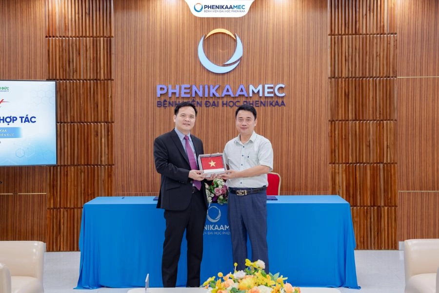 Lễ ký kết Biên bản ghi nhớ hợp tác giữa Bệnh viện Đại học Phenikaa và Bệnh viện Đa khoa Quốc tế Thiên Đức: Không ngừng mở rộng mạng lưới hợp tác đối ngoại